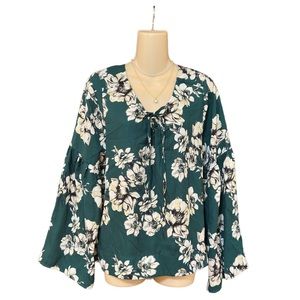 SANCTUARY Green Floral Bell Sleeve Top‎